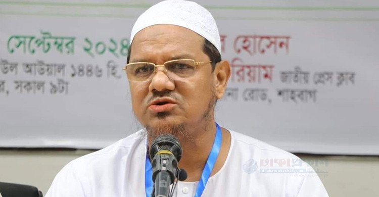নির্বাচনের পরিবেশ নেই, প্রশাসন ভেঙে পড়েছে: চরমোনাই পীর